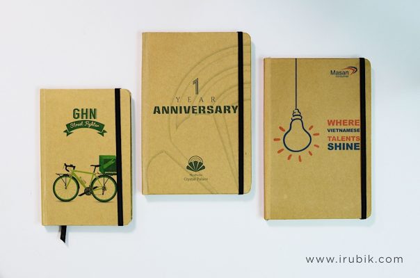 In sổ tay quà tặng gáy keo – sự lựa chọn hàng đầu của các doanh nghiệp