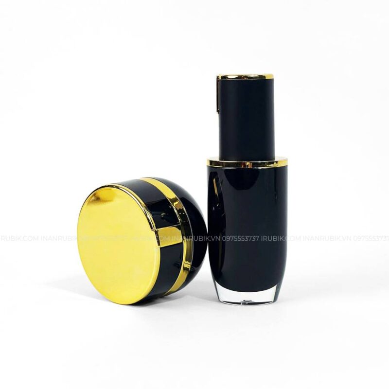 Đa dạng kích thước chai đựng serum