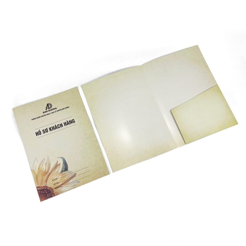 Thiết kế bìa kẹp hồ sơ đẹp giúp tăng giá trị thương hiệu