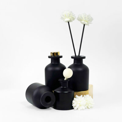 Lọ Khuếch Tán Tinh Dầu Màu Đen 50ml & 100ml